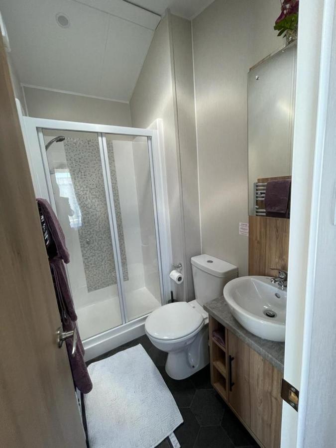 Seton Sands Holiday Park - Premium Caravan - 2 Bedroom Sleeps 4 (Adults Only) Port Seton Exterior foto