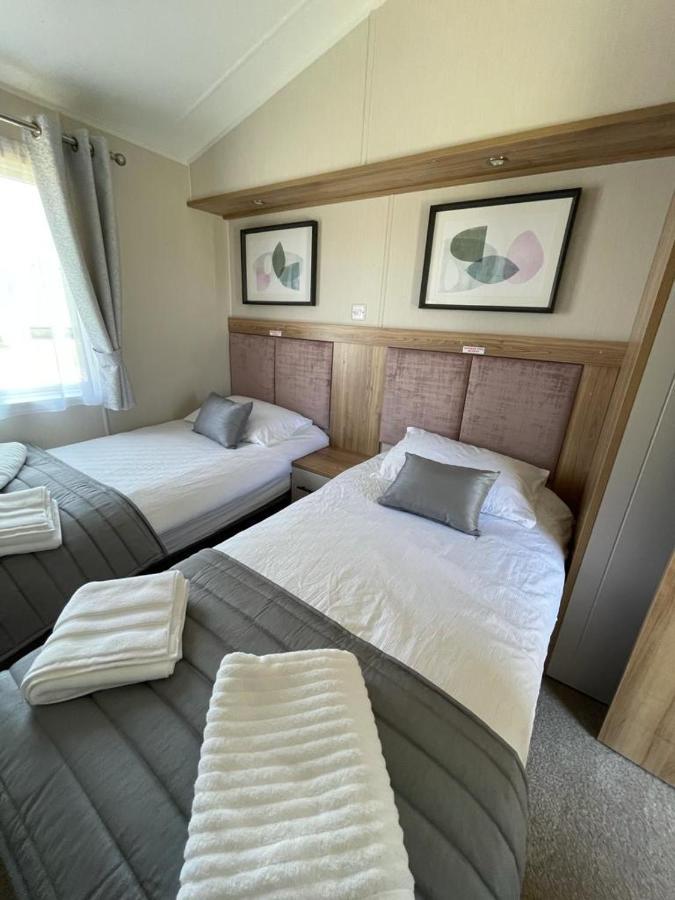 Seton Sands Holiday Park - Premium Caravan - 2 Bedroom Sleeps 4 (Adults Only) Port Seton Exterior foto