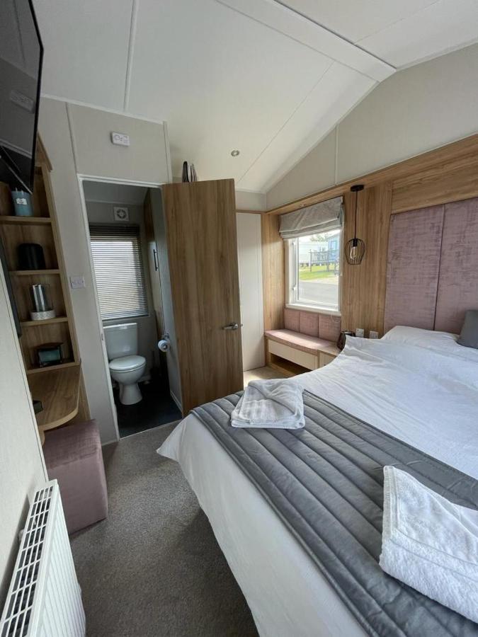 Seton Sands Holiday Park - Premium Caravan - 2 Bedroom Sleeps 4 (Adults Only) Port Seton Exterior foto
